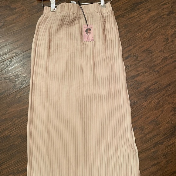 Sincerely Jules pleated skirt - Picture 7 of 9